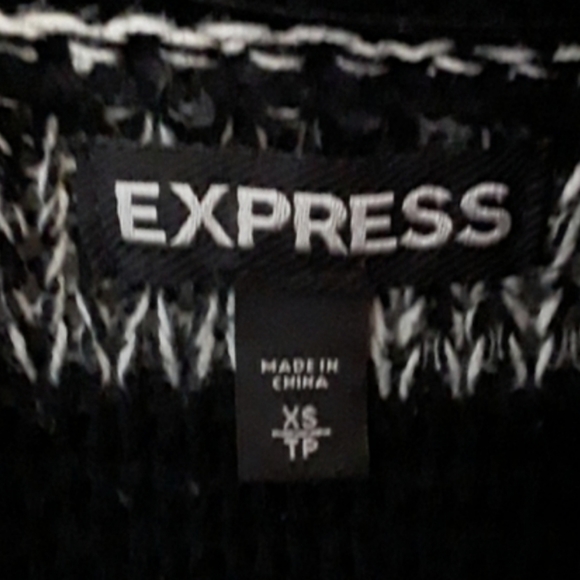 Express Black &White/Silver striped short sleeve Sweater Cardigan. - Picture 2 of 4